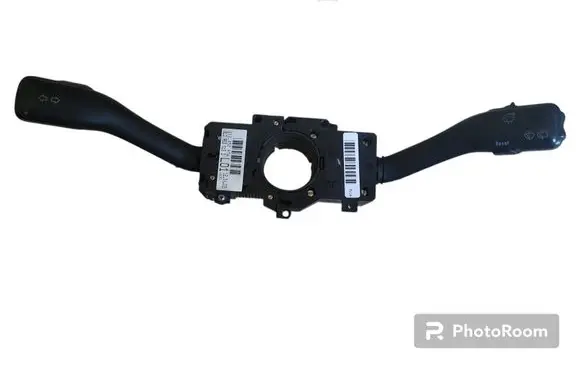 Audi A3 S3 8L Wiper turn signal indicator stalk/switch 8L0953513G
