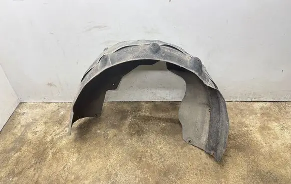 BMW 5 G30 G31 G38 Rear arch fender liner splash guards 7340797