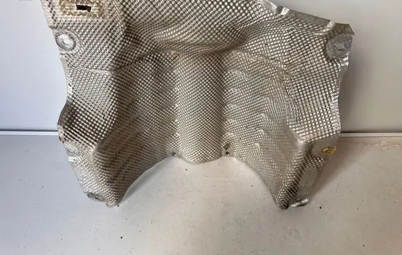 BMW M5 F90 Exhaust heat shield 7340215