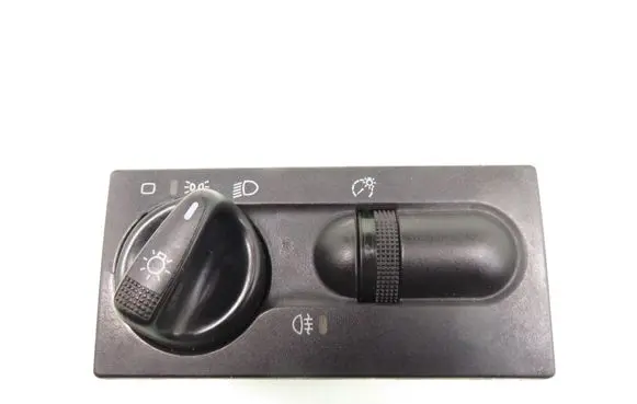 Volkswagen Golf III Light switch 1H6941531A
