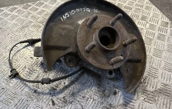 Opel Insignia A Front wheel hub