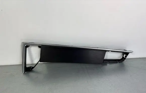 Porsche Macan (95B) Dashboard glove box trim 95B857224P D1004877