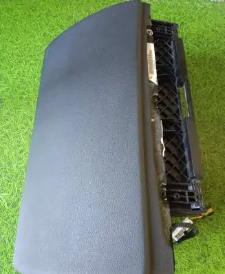 BMW M6 Glove box 7891319