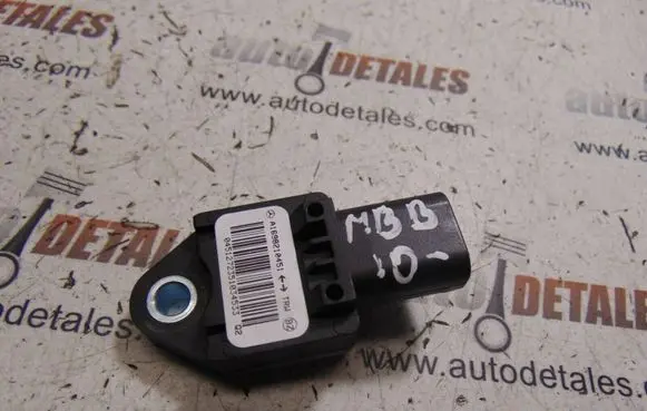 Mercedes-Benz B W245 Airbag deployment crash/impact sensor A1698210451