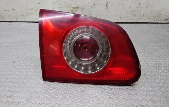 Volkswagen PASSAT B6 Tailgate rear/tail lights 27449002