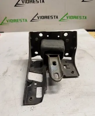 Peugeot 208 Engine mount bracket 70880 9801521580