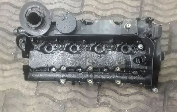 BMW X1 E84 Rocker cam cover MPN1107M7