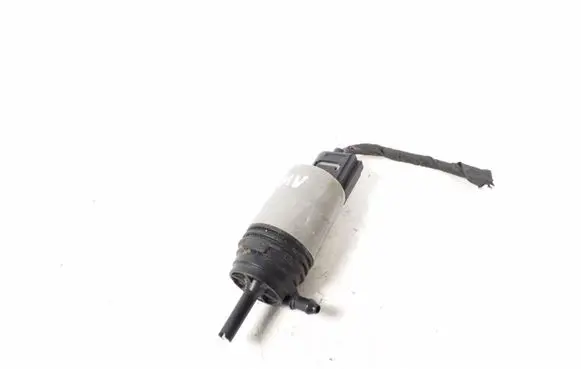 BMW 3 E90 E91 Windscreen/windshield washer pump