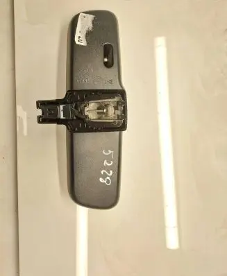 Hyundai Santa Fe Rear view mirror (interior) A048070 E11026654