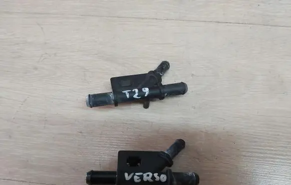 Toyota Verso Engine coolant pipe/hose