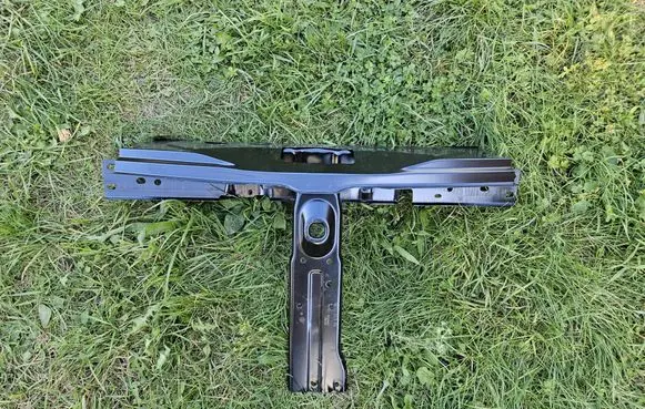 Dacia Duster II Radiator support slam panel