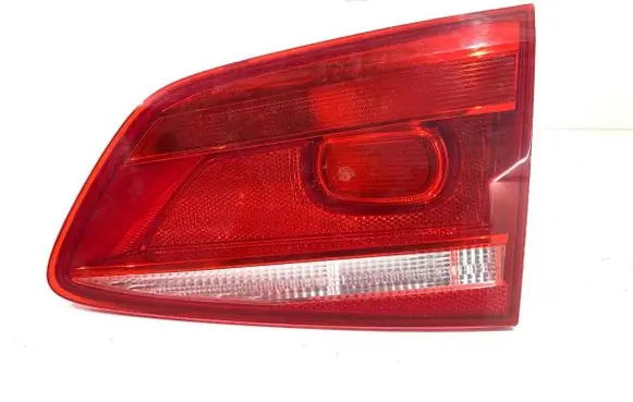 Volkswagen PASSAT B7 Rear/tail lights 3AF945094M
