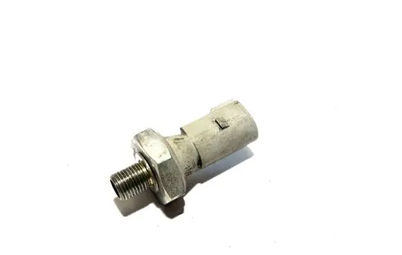 Audi Q7 4L Oil pressure sensor 038919081P