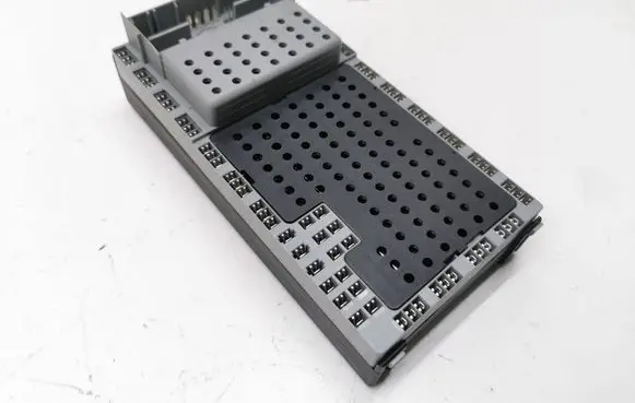 Volvo V70 Comfort/convenience module 08688513 03W271 08696035