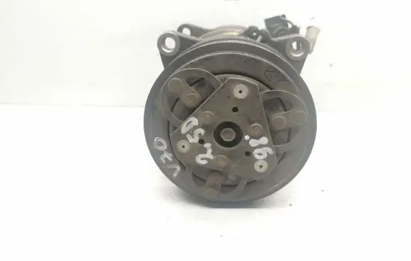 Volvo S70 V70 V70 XC Air conditioning (A/C) compressor (pump) 9171345