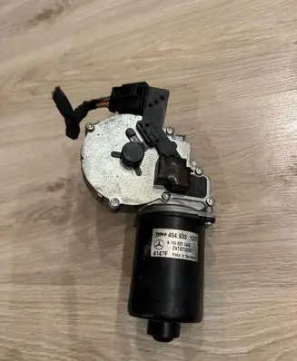 Mercedes-Benz ML W164 Front wiper linkage and motor A1648202442 4147F 404930
