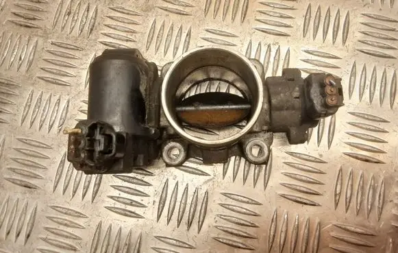 Toyota Avensis T250 Throttle valve 1923002010