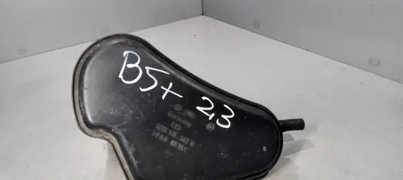 Vacuum air tank
