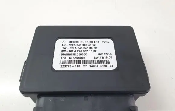 Mercedes-Benz CLA C117 X117 W117 Hand brake control module A2469004512 A2465450532 A2469021002