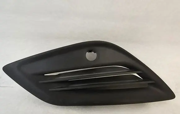 Front bumper lower grill
