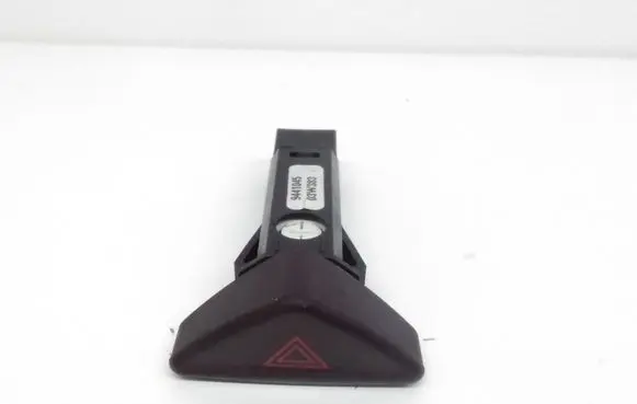 Volvo V70 Hazard light switch 9441045