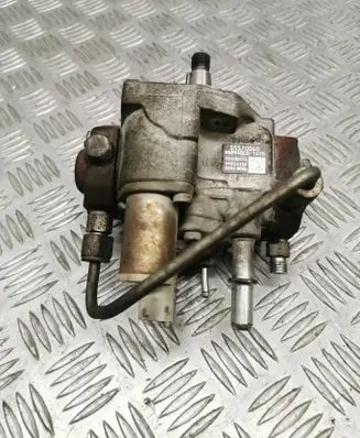 Opel Astra J Fuel injection high pressure pump 55570040 HU2940001470
