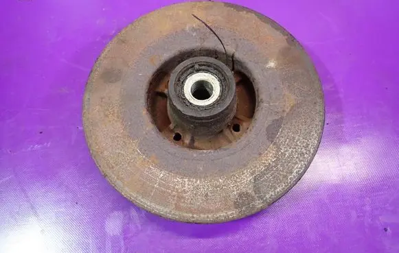Renault Scenic II - Grand scenic II Rear wheel hub spindle/knuckle 