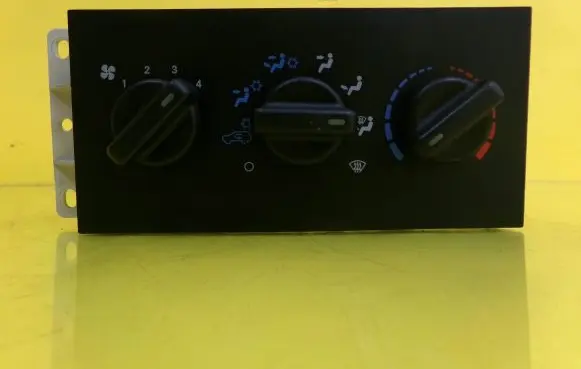 Jeep Cherokee XJ Climate control unit 55037426AC