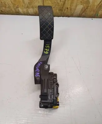Audi A6 S6 C5 4B Accelerator throttle pedal 6PV00837503 8D1721523E