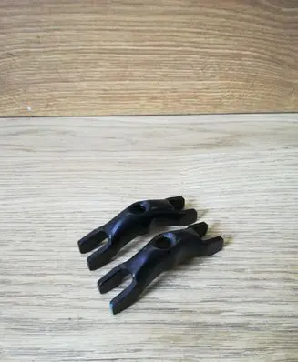 Opel Meriva A Fuel Injector clamp holder