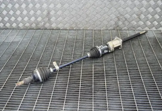 Maserati Ghibli Front driveshaft 670007077
