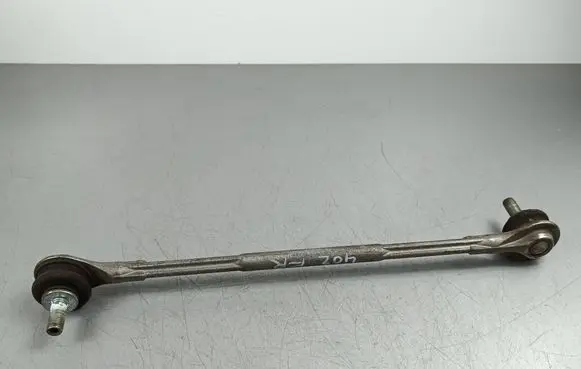 Honda CR-V Front anti-roll bar/stabilizer link 