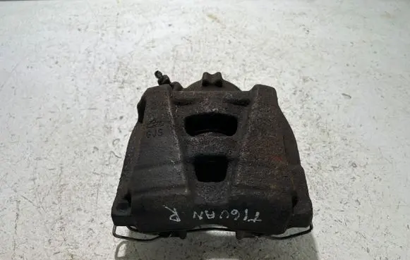 Volkswagen Tiguan Front brake caliper