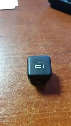 BMW 7 E38 Central locking switch button 8360828