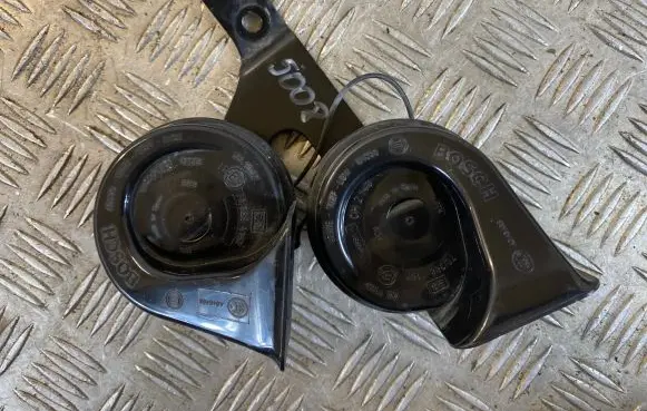 Peugeot 5008 Horn signal 9657476680 70388157