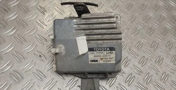 Toyota Corolla E120 E130 Power steering control unit/module 8965002010