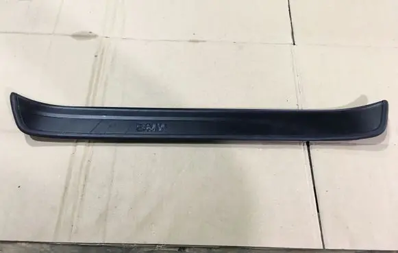 BMW 3 E90 E91 Side skirt front trim 7060279