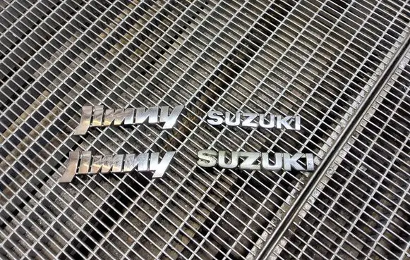 Suzuki Jimny Manufacturers badge/model letters 