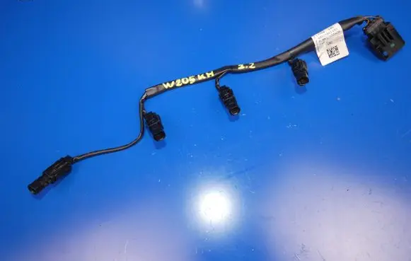 Mercedes-Benz C W205 Glow plug wires A6511501333 110408
