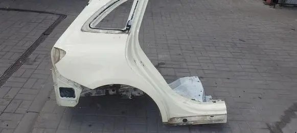 Mercedes-Benz B W247 Rear quarter panel A1776117000