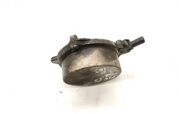 Audi A6 S6 C6 4F Vacuum pump 057145100T