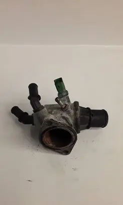 Opel Zafira B Thermostat/thermostat housing 