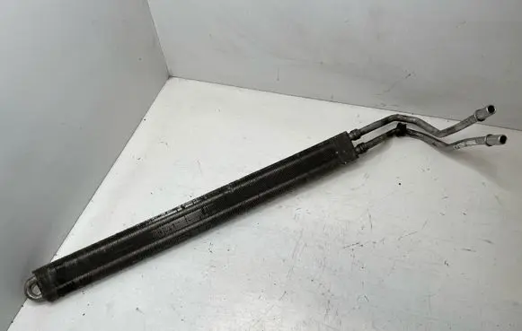 BMW 5 E60 E61 Power steering radiator 7787447