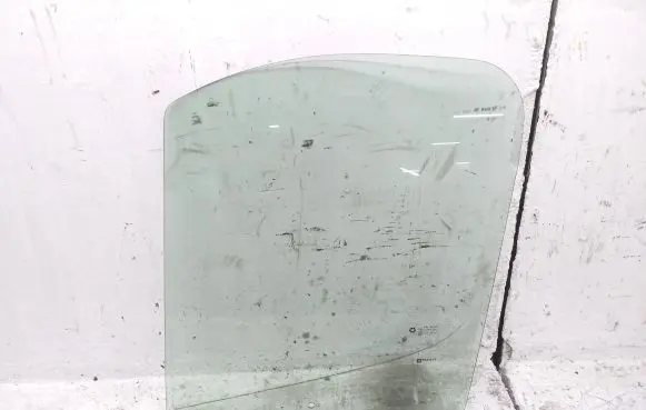Renault Trafic II (X83) Front door window/glass (coupe) 