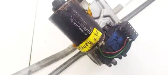 Audi 100 S4 C4 Wiper motor 0390241330