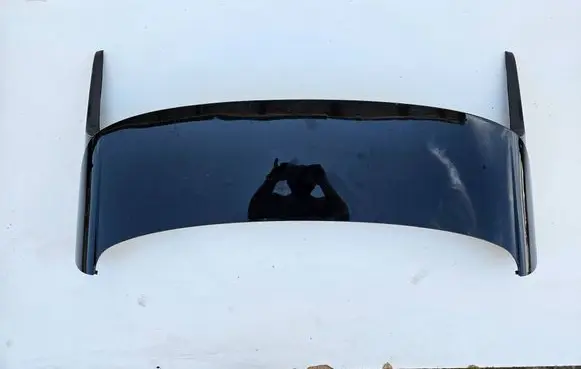 Ford Mustang Mach-E Tailgate/trunk spoiler LJ8BR44210ADW
