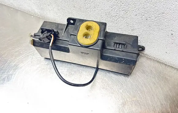 Opel Insignia A Tailgate hydraulic pump motor HB80076065