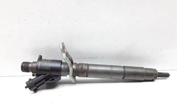 Volvo V40 Fuel injector 31303238 0445116046