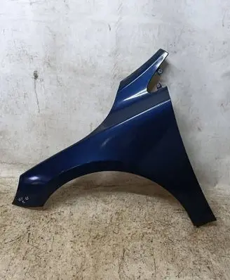 Volvo V40 Fender 