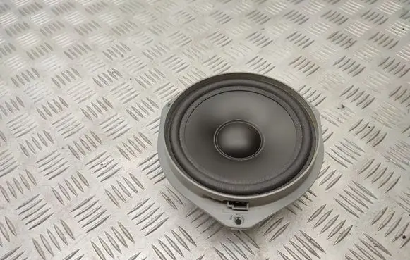 Iveco Daily 6th gen Front door speaker 5802183721